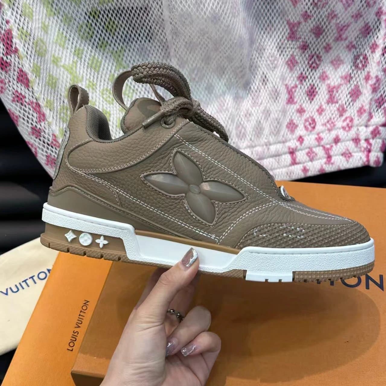 Louis Vuitton LV Trainer Monogram Flower