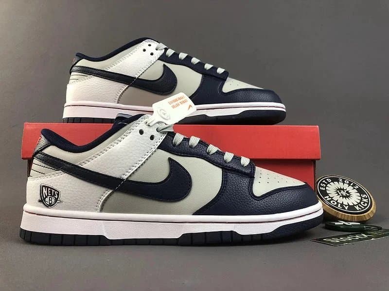 Nike SB Dunk Low Stripped Paint Splatter — 18