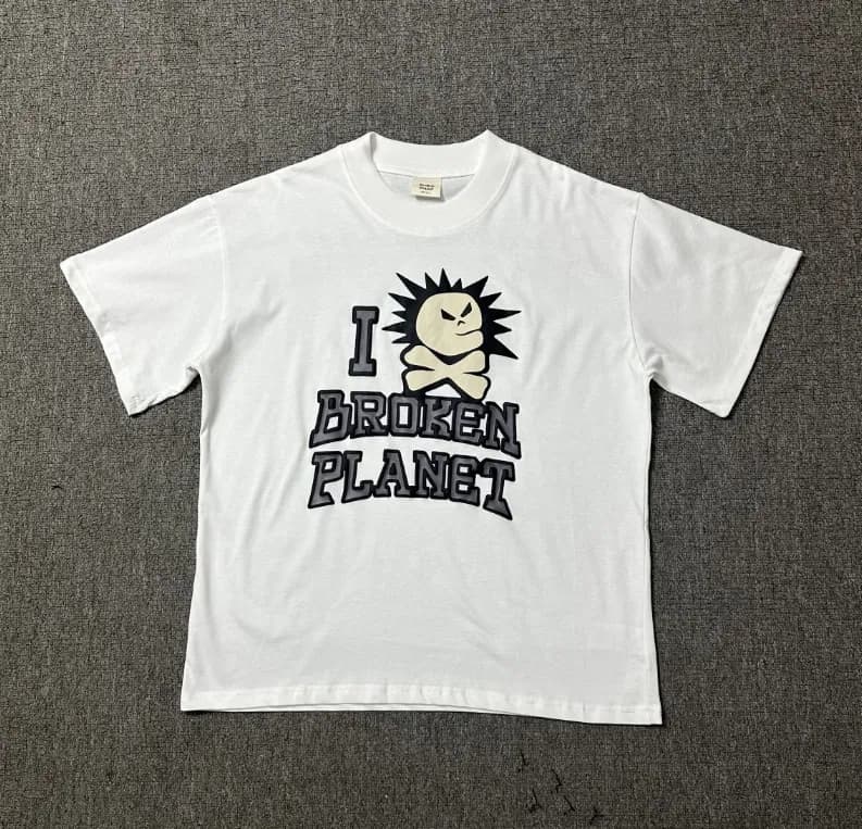 Graphic Tee I Broken Planet