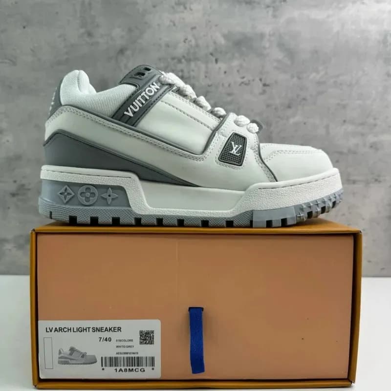 Louis Vuitton LV Arch Light Sneaker White/Grey