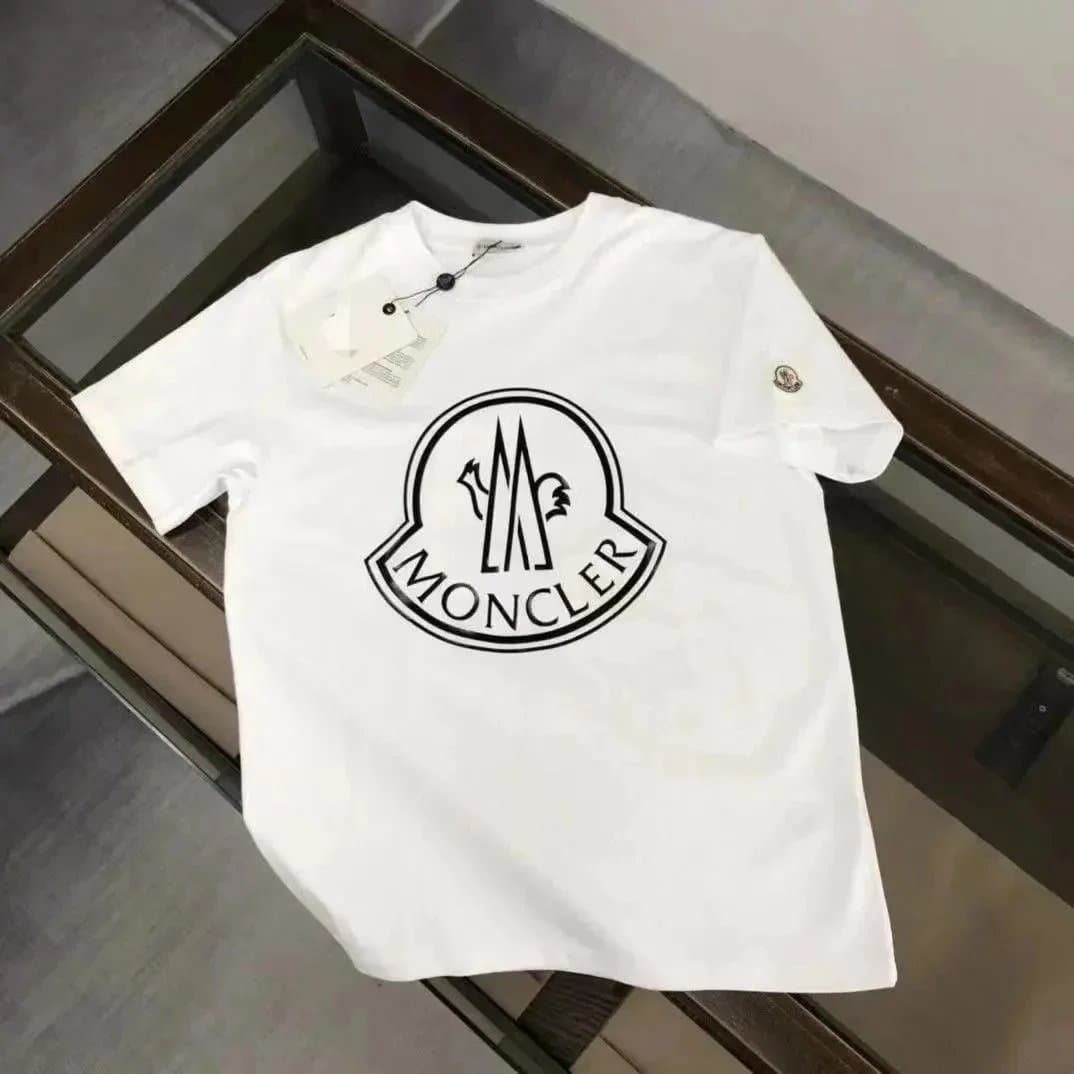 Moncler Logo Patch Shorts Heather Grey — 24