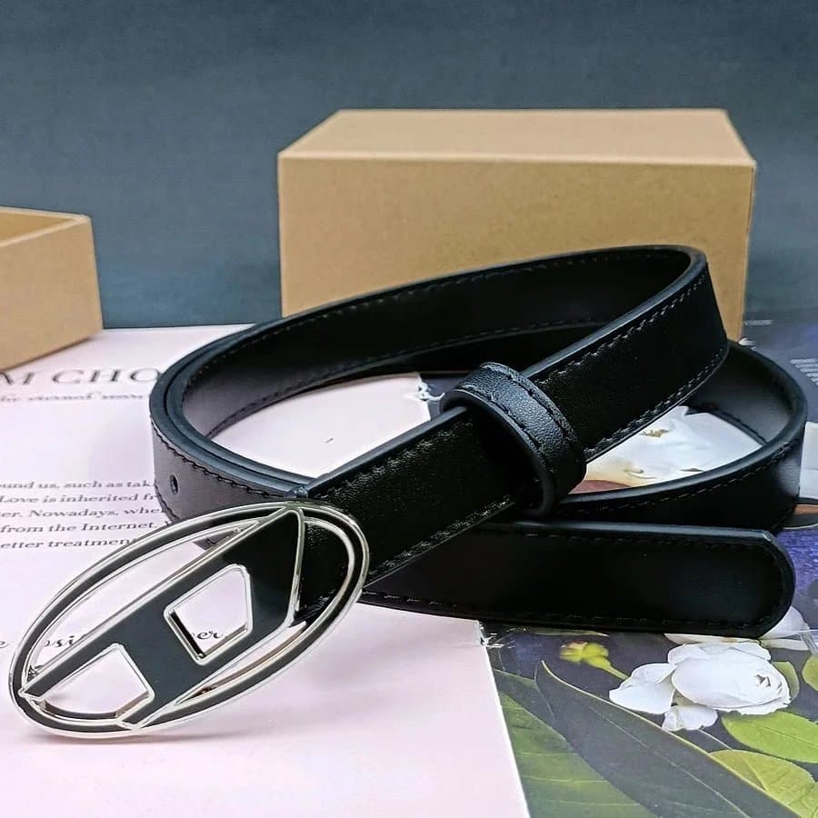 Dior Belt Oval Logo Buckle