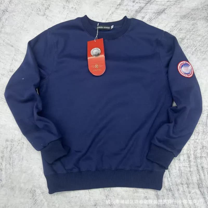 Canada Goose Crewneck Sweatshirt Arctic Program Patch