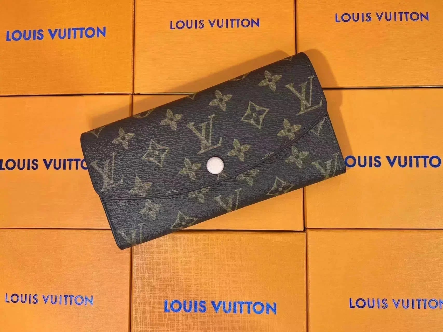 Louis Vuitton Porte-Monnaie Monogram Canvas