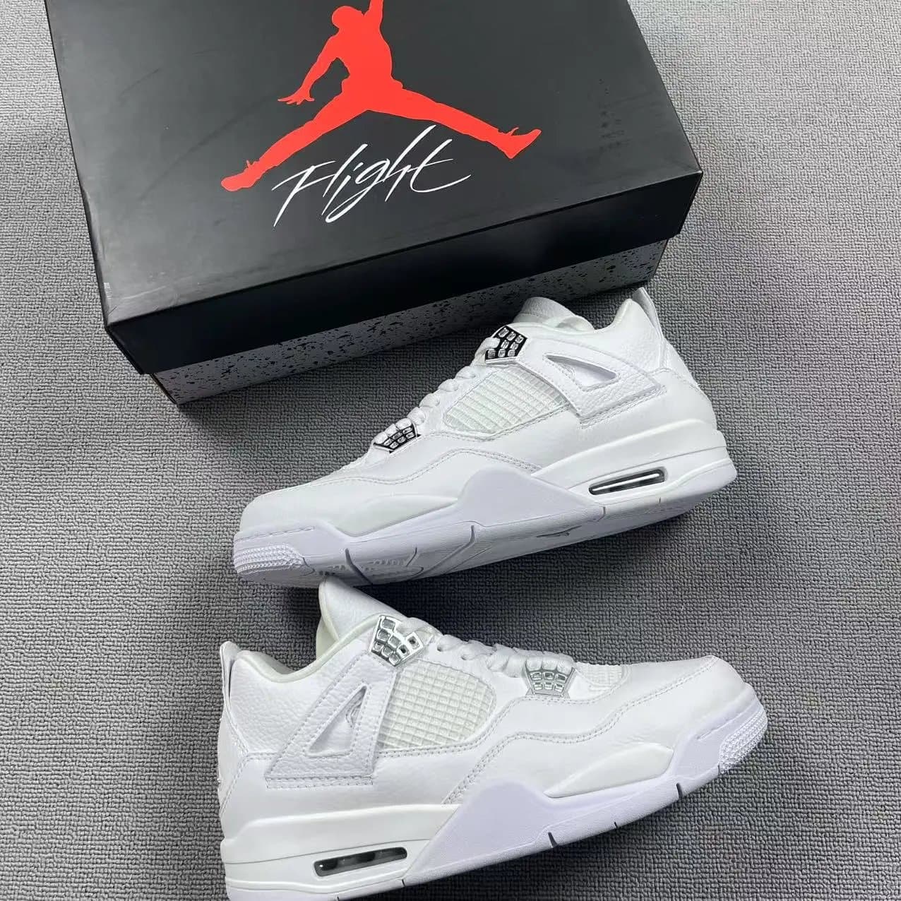 Air Jordan 4 Pure White