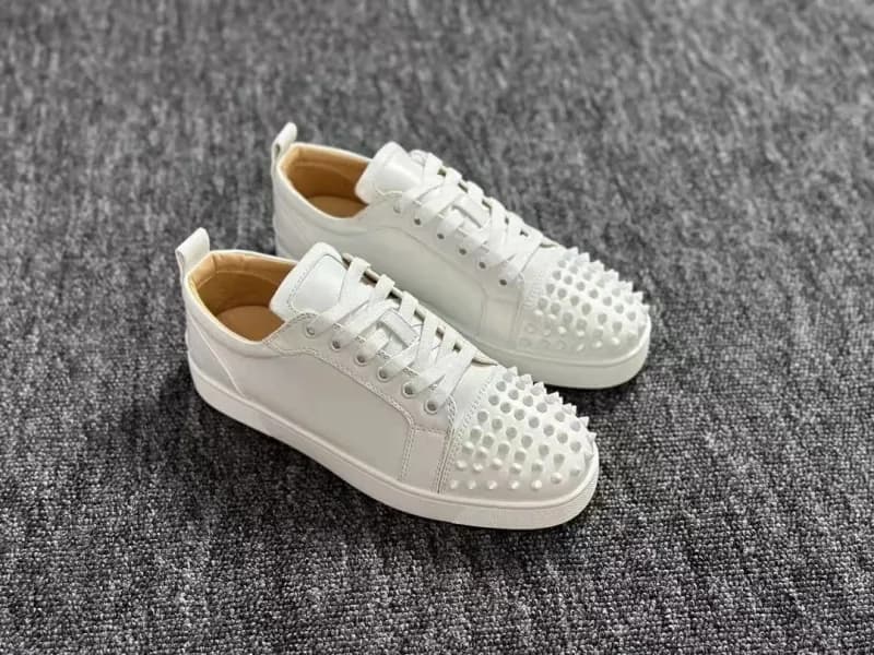 Christian Louboutin Louis Junior Spikes White Spike