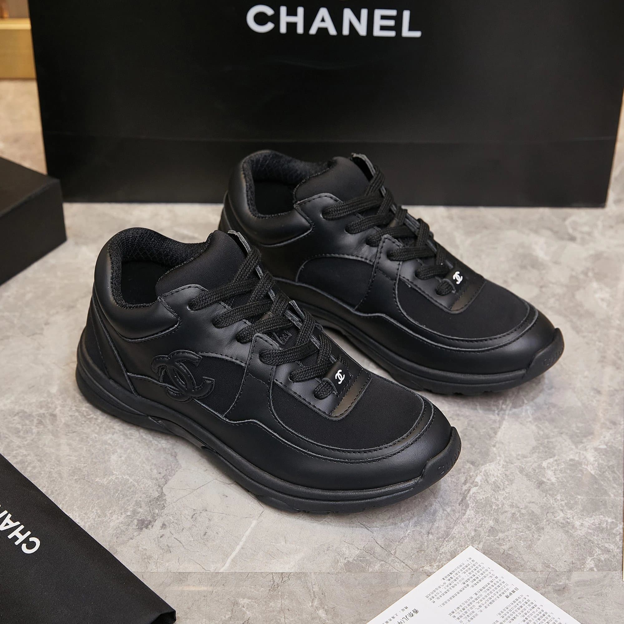Chanel Sneaker CC Logo