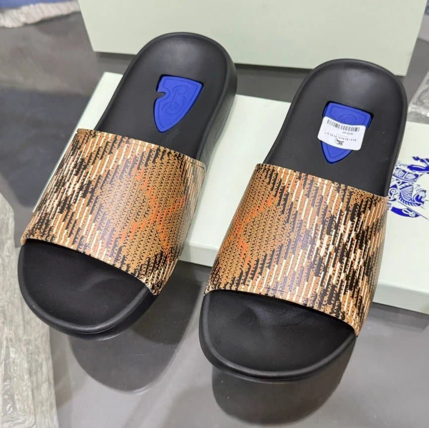 Burberry Equestrian Knight Slide Checkered Print