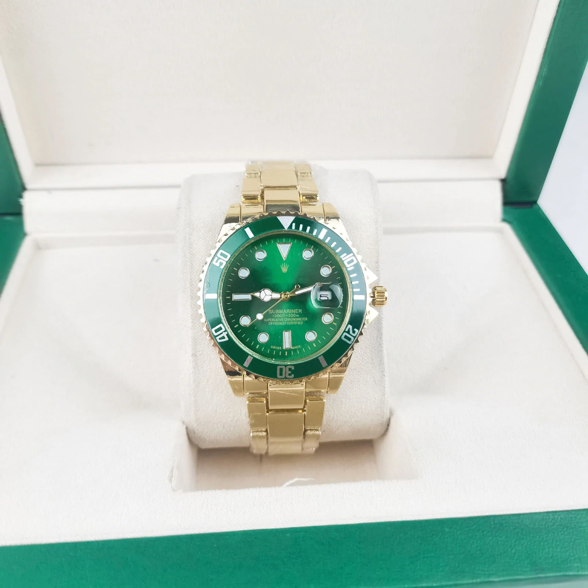 Rolex GMT-Master II Pepsi Bezel — 套装水鬼金色绿水鬼