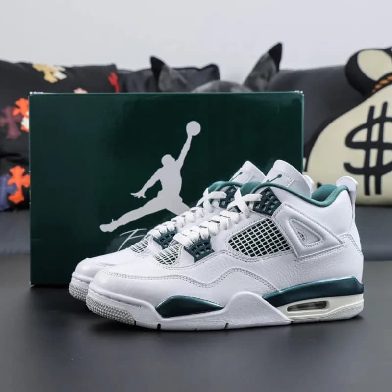 Air Jordan 4 Military Green