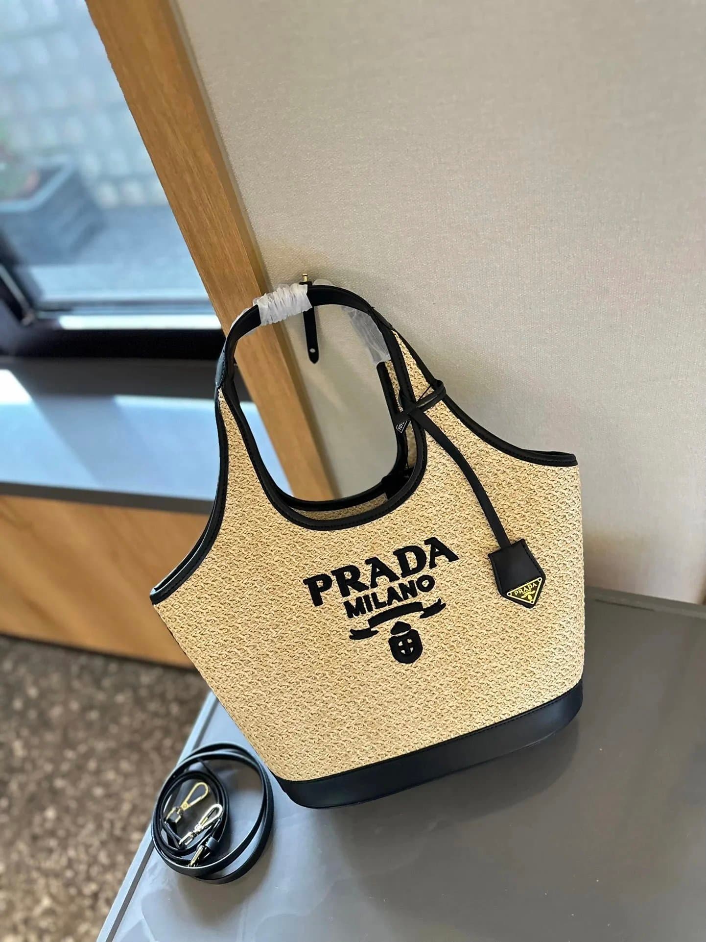 Prada Duffle Bag Nylon with Leather Trim — 050304011（Size：26cm）