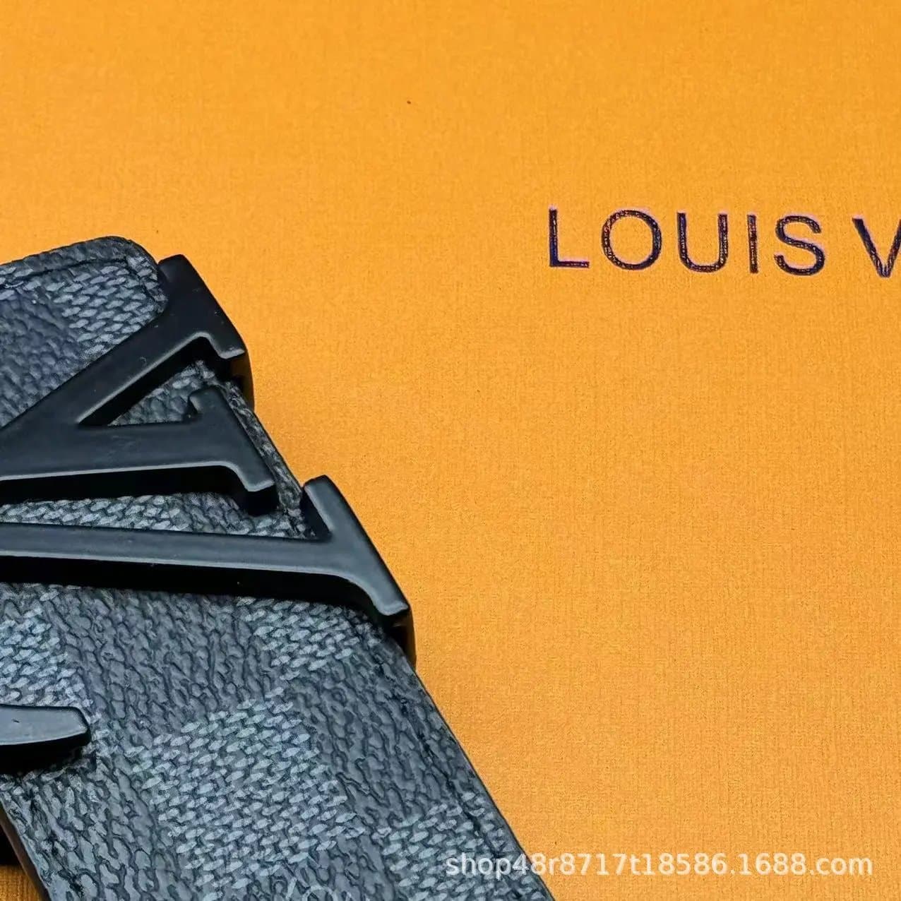 Louis Vuitton Belt Bag Monogram Empreinte — 黑格 黑扣