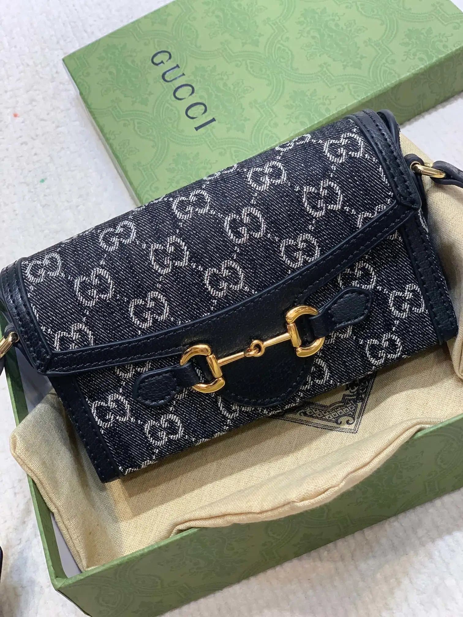 Gucci Horsebit 1955 Mini Bag GG Supreme Canvas