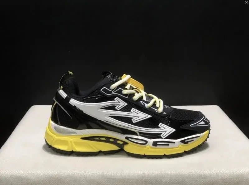 Off-White Runner Arrow Print — 黑黄色
