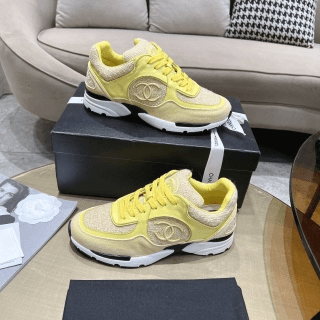 Chanel Sneaker CC Logo — 07