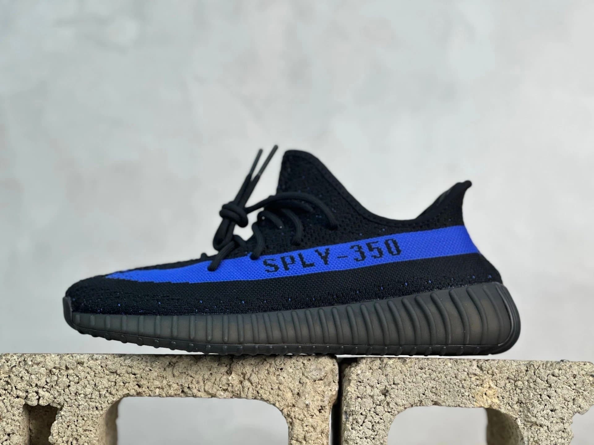 Yeezy 350 V2 Zebra Blue