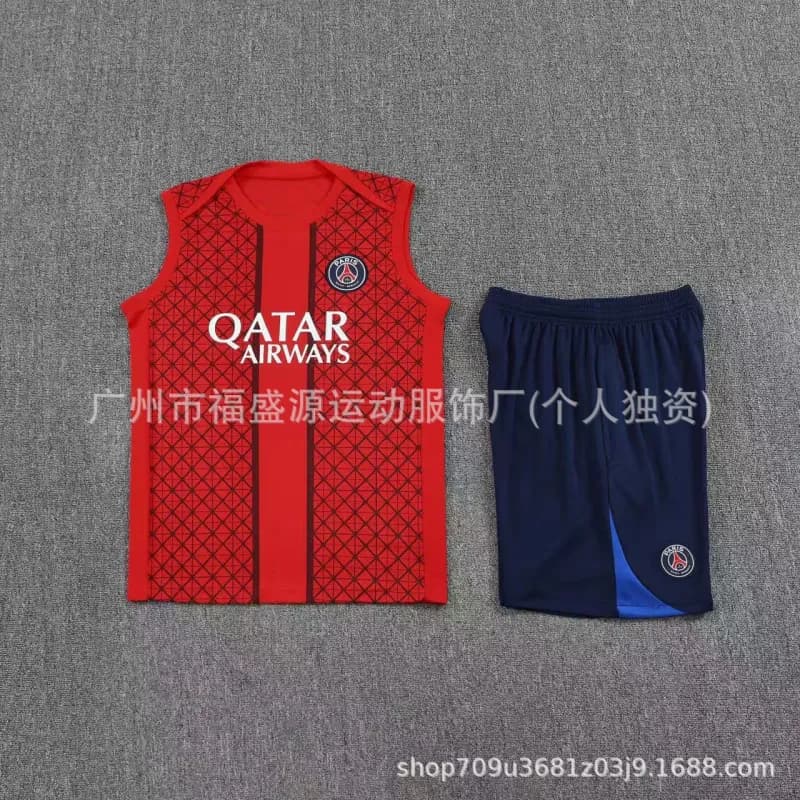 Nike Training Set Qatar Airways