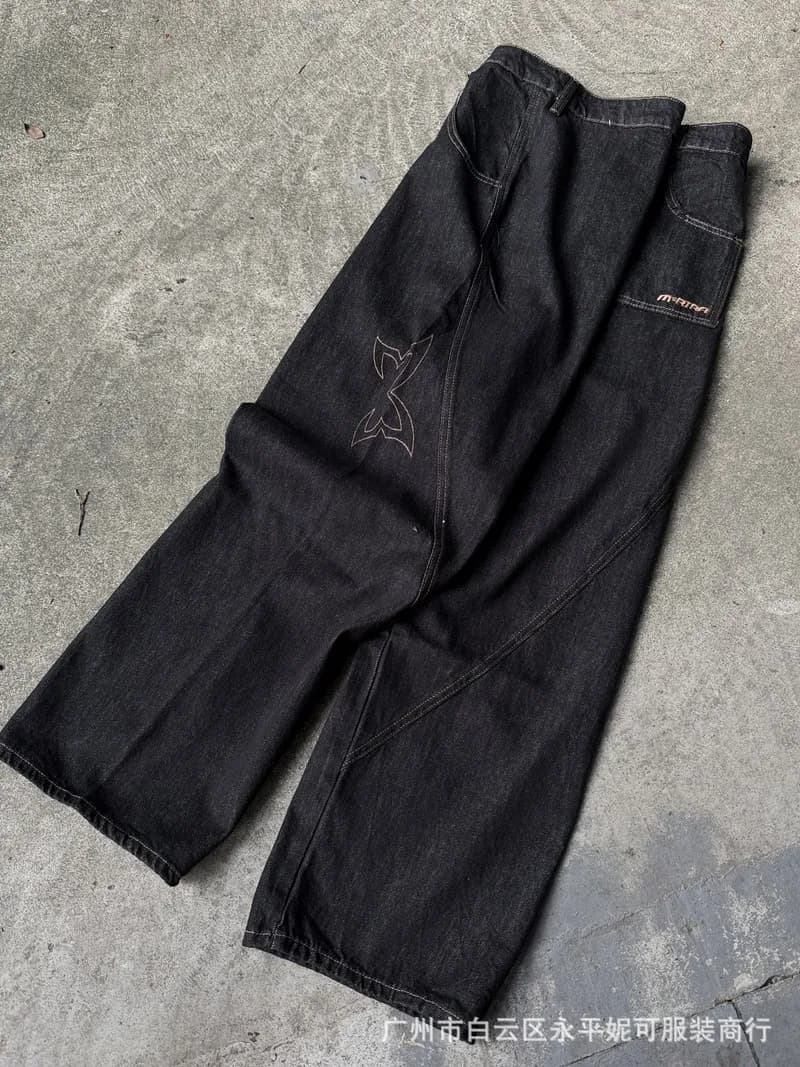 Mertra Wide-Leg Jeans Embroidered Logo