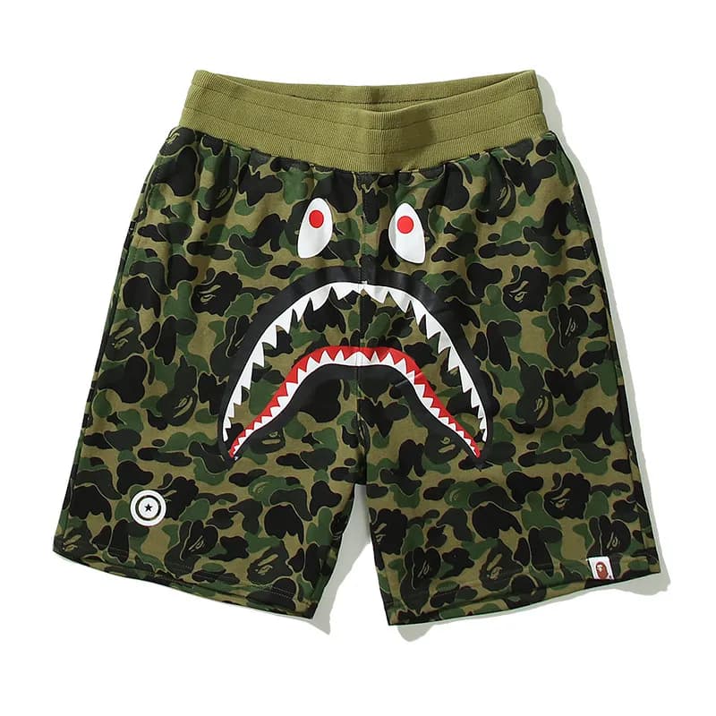 BAPE A Bathing Ape Shorts All-Over Logo Print — D022704