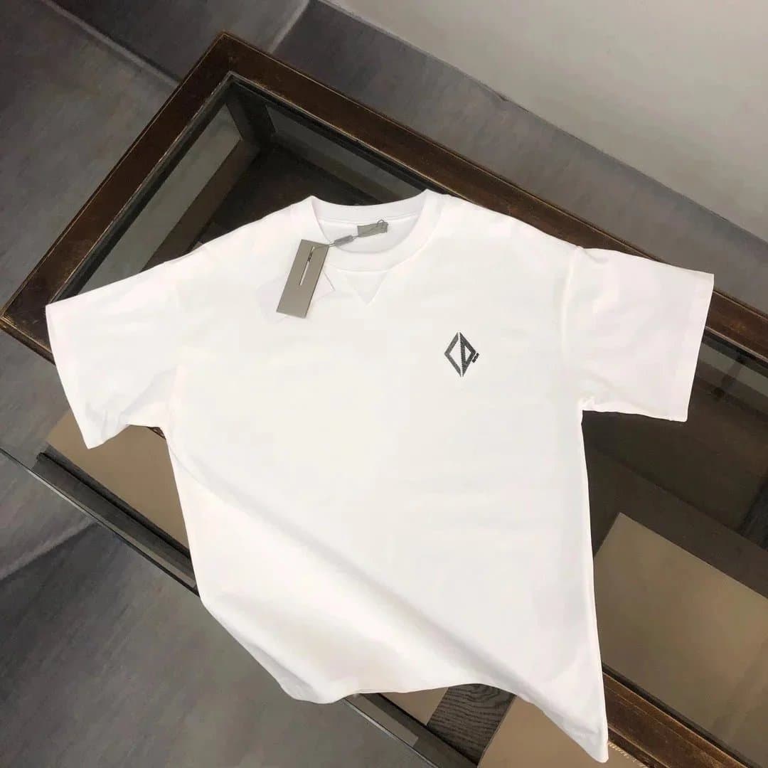 Dior T-Shirt CD Diamond Logo — 11
