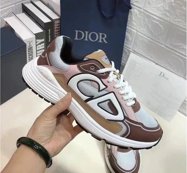 Dior B22 Oversized Logo — 25