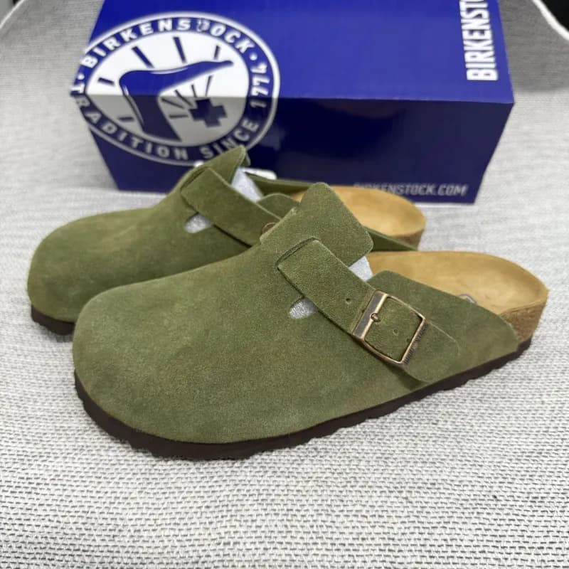 Birkenstock Boston Clog Olive Suede