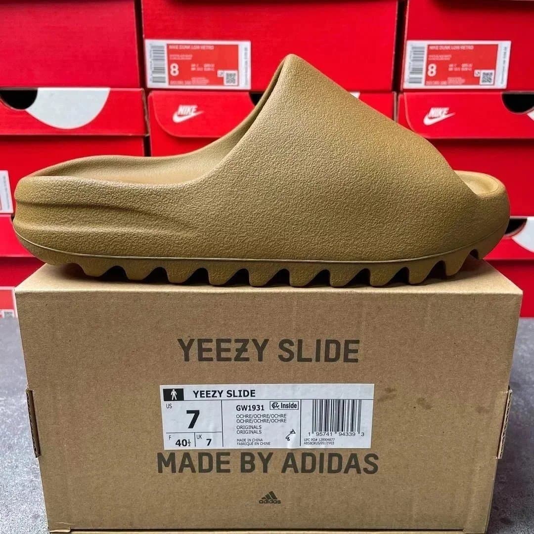 Yeezy Slide Ochre
