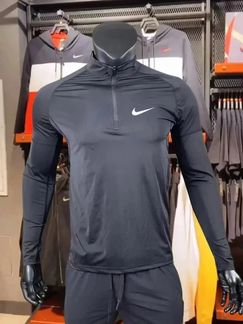 Nike Quarter-Zip Performance Top Black