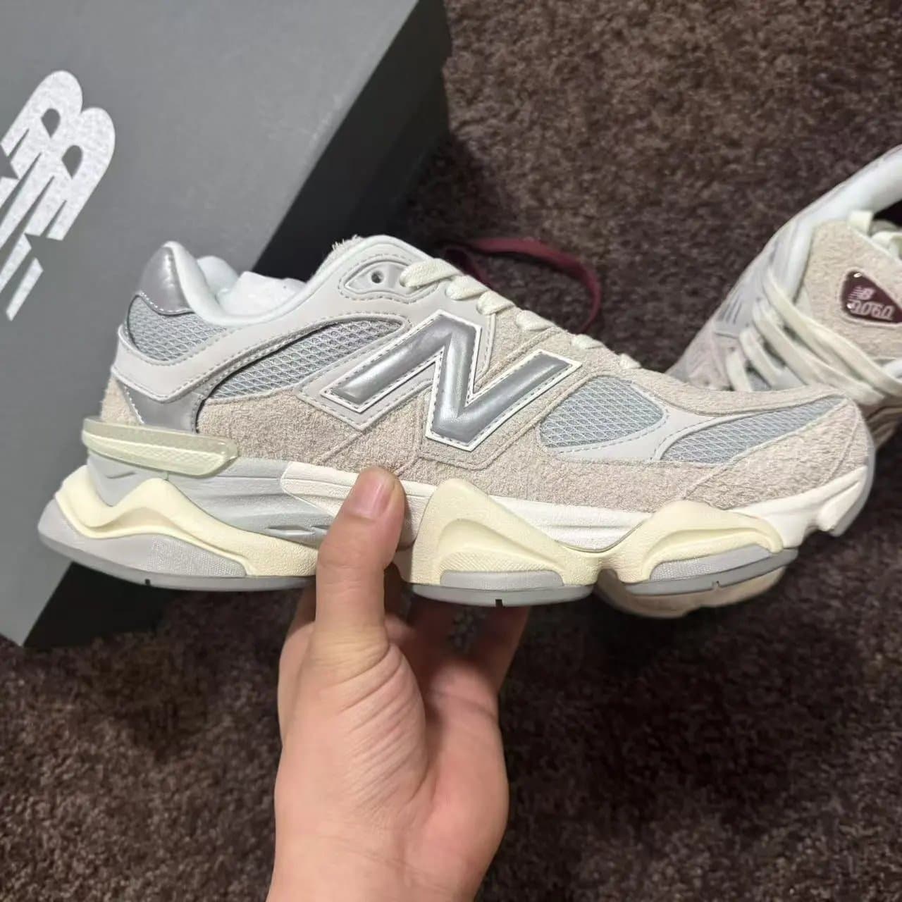 New Balance 9060 Pastel Cloud — AY版本 9060NB · NB9060灰色 货号：U9060LNY