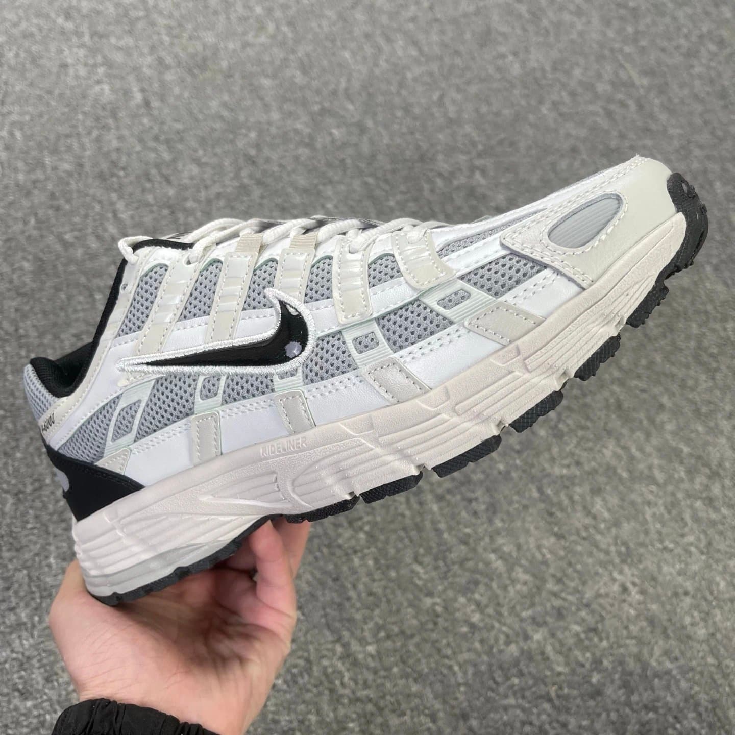 Nike Air Max TN White Grey Black