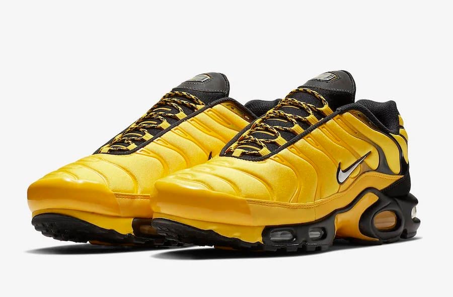 Nike Air Max Plus Volt