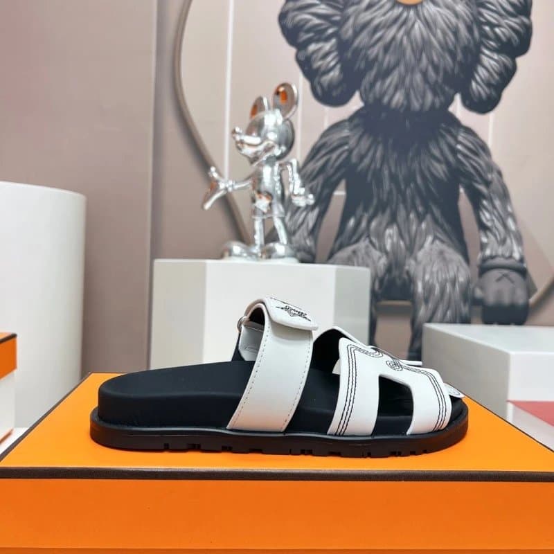 Hermès Oran Sandal KAWS Collaboration