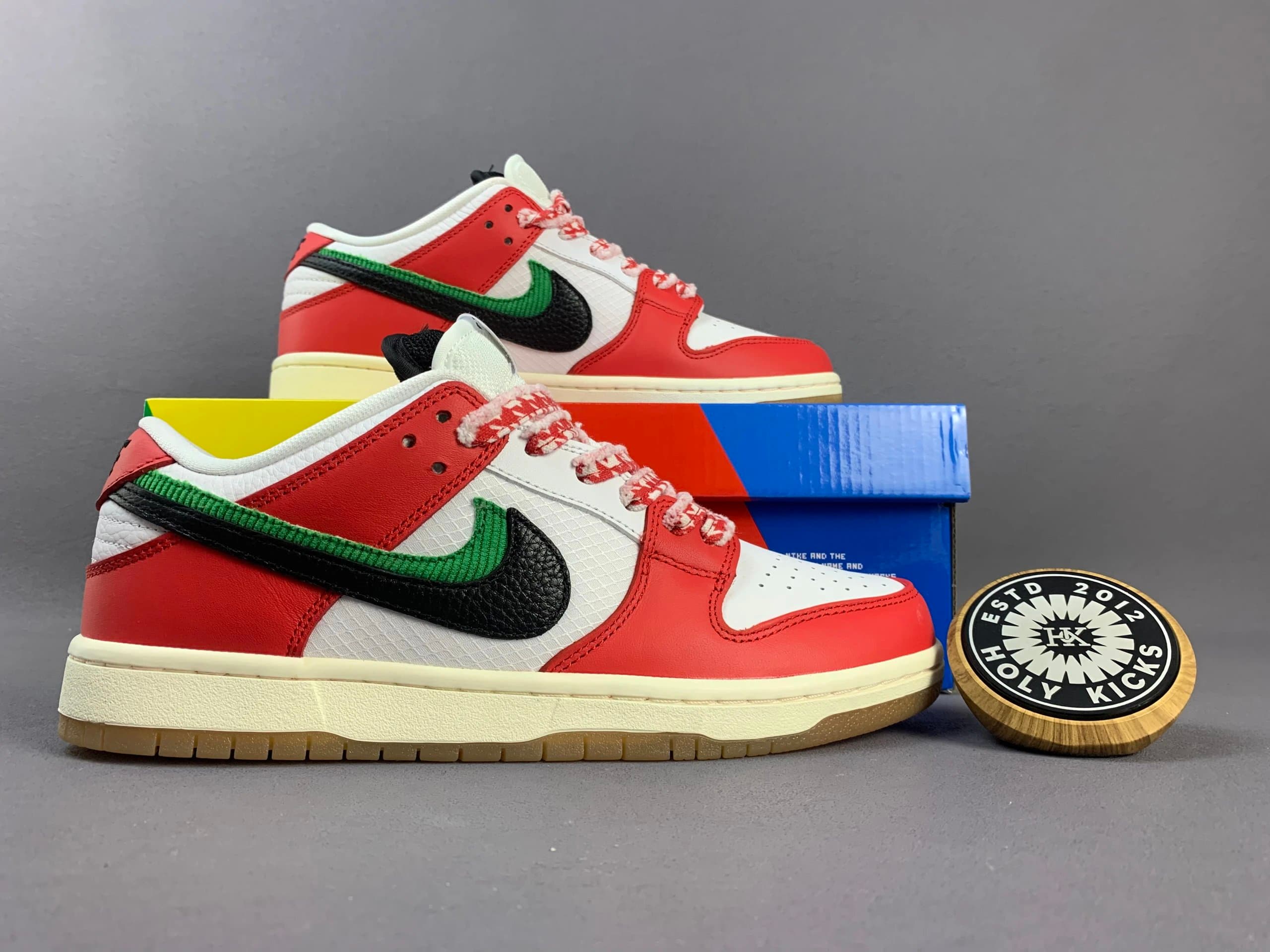 Nike Dunk Low Rasta