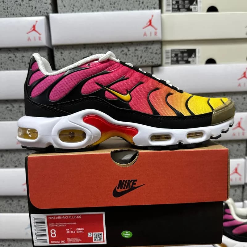 Nike Air Max Plus OG Strawberry Red