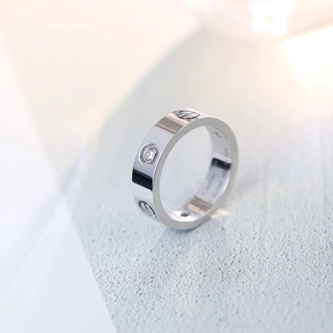 Cartier Juste Un Clou Ring Single Diamond