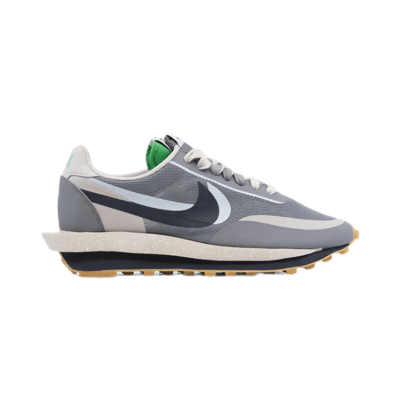 Nike LDWaffle Black White — 18