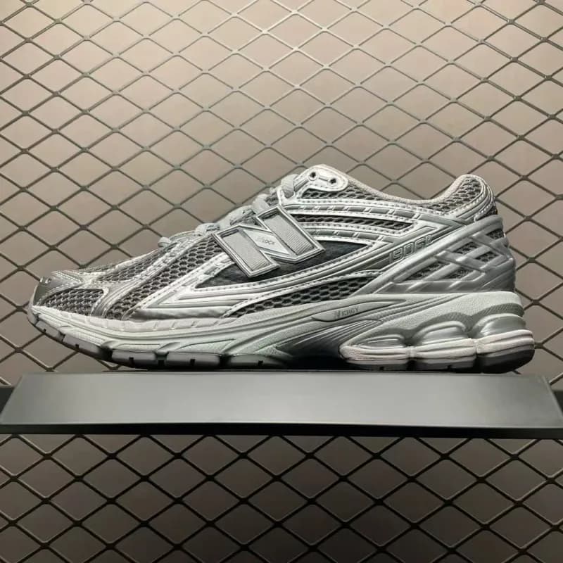 New Balance 9060 Metallic Grey