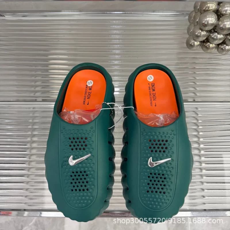 Nike Air VaporMax Plus Slide University Red — 包头鞋新款绿色【鞋底可拆】