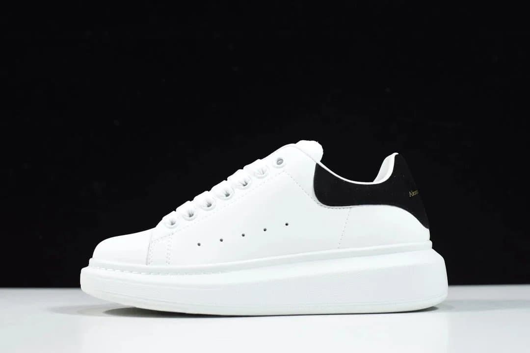 Alexander McQueen Oversized Sneaker White/Black
