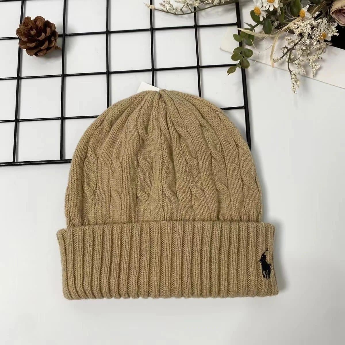 Polo Ralph Lauren Polo Beanie Jumpman Logo Patch — 23