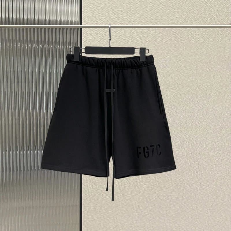 Fear of God Essentials Essentials Shorts Olive — 黑色kzm21