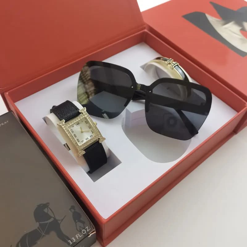 Hermès Square Sunglasses Gold Frame with Black Lens