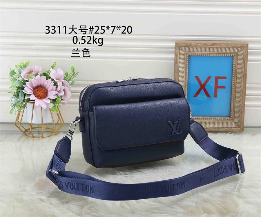Louis Vuitton Camera Bag Monogram Empreinte