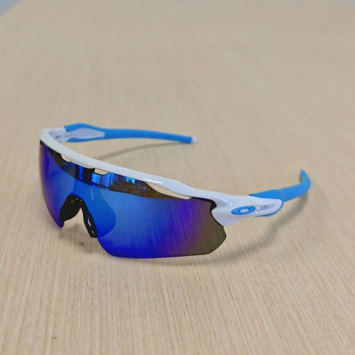 Oakley Evshield Prizm Rainbow — U