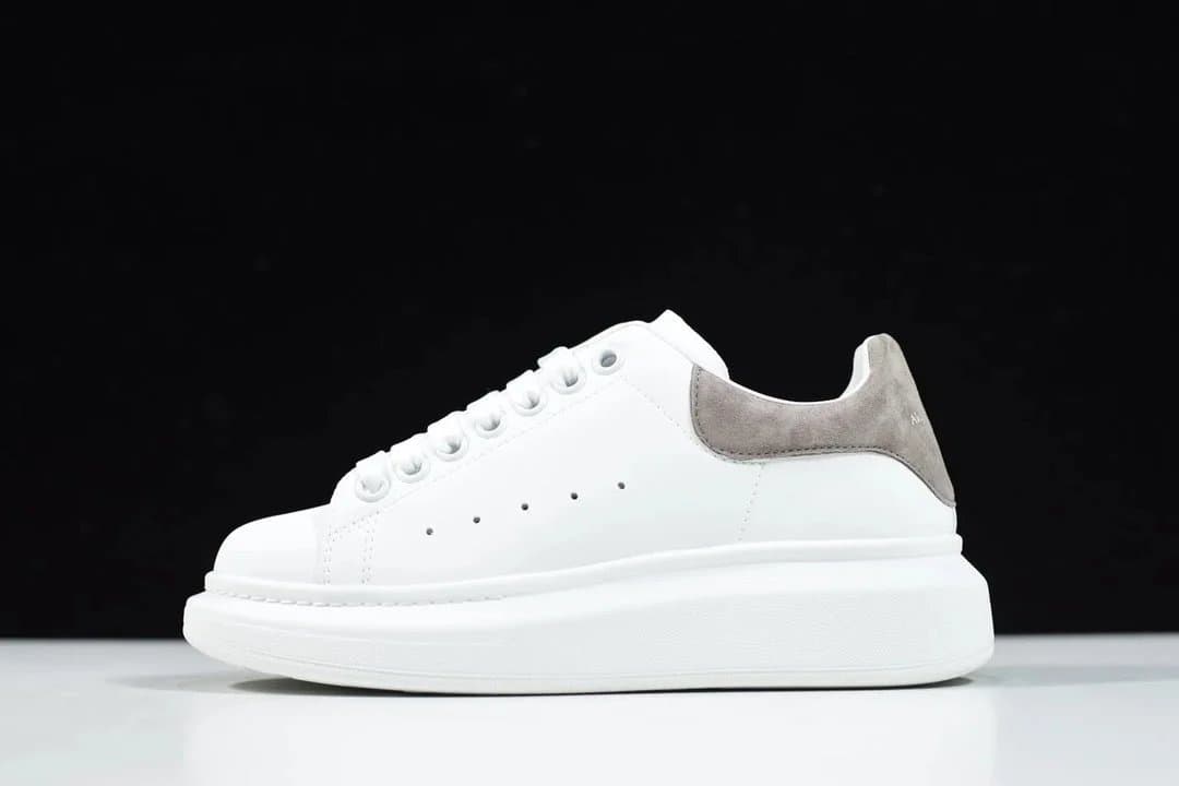 Alexander McQueen Oversized Sneaker White Grey
