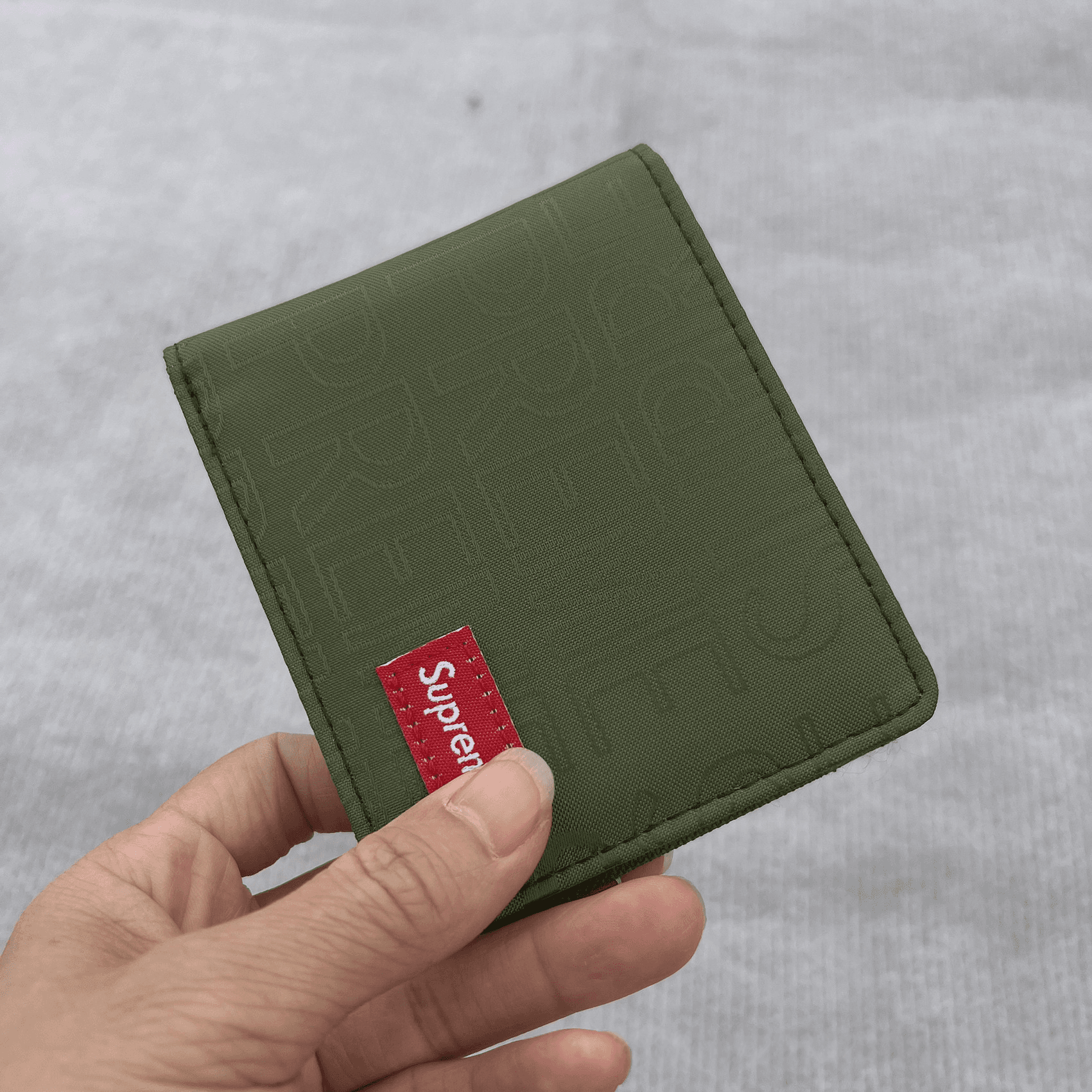 Patagonia Bifold Wallet Classic Logo Patch — 满绣短款绿色无盒