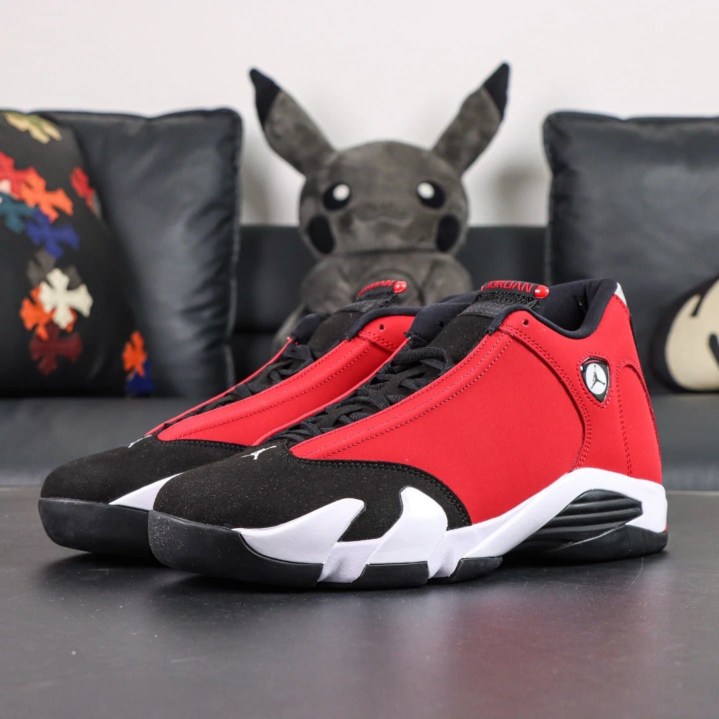 Air Jordan 14 Low Bred