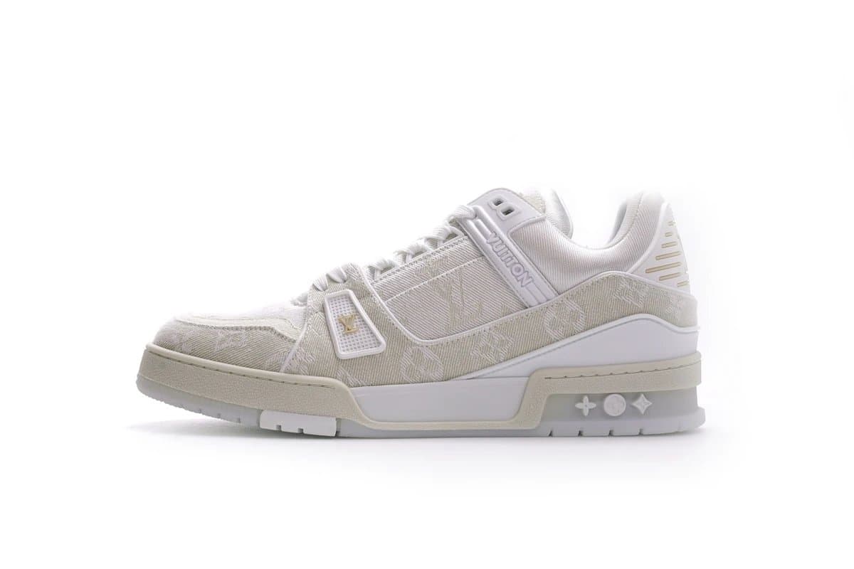 Louis Vuitton LV Trainer Monogram Embossed — EUR35-EUR46 (Message Note Size)↓↓↓↓ · 白牛仔