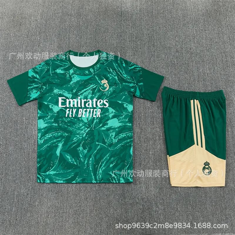 Spain National Team Kit Home — 2627短袖皇马绿色