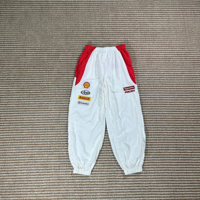 Supreme × Marvel T-Shirt Spider-Man Box Logo — 白/机车裤子